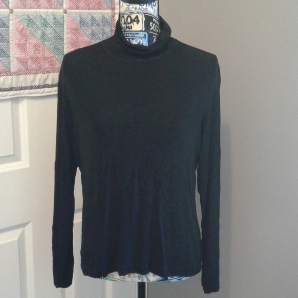 Chico's Travelers basic black turtleneck